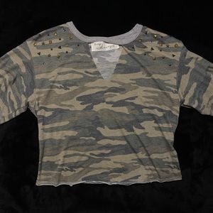 Vintage Havana Camo Cropped Tee